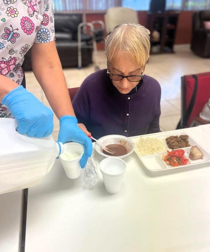 Our Tailored Nutrition Plans Support Senior Health with Delicious and Nutrient-Rich Meals.